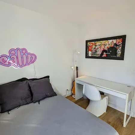Flat Montmartre Terrace! Appartamento Parigi