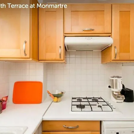 Flat Montmartre Terrace! * Parigi